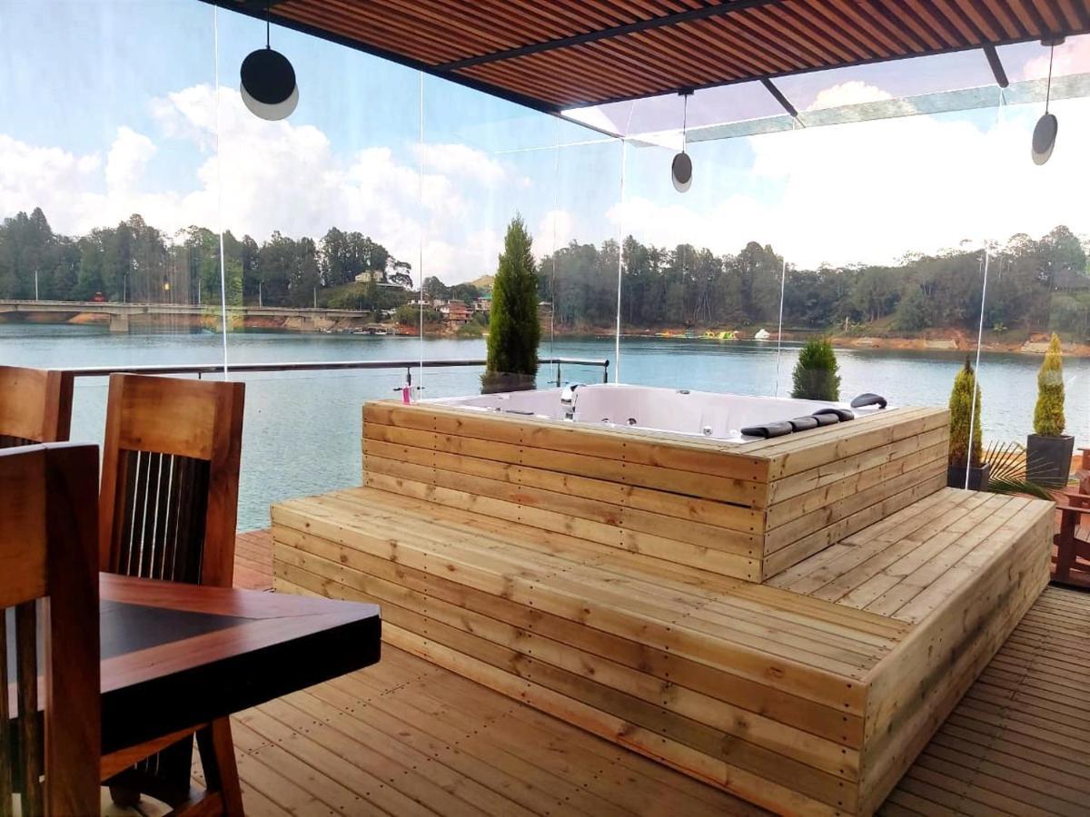 Hotel Aguas Abiertas Guatapé Esterno foto